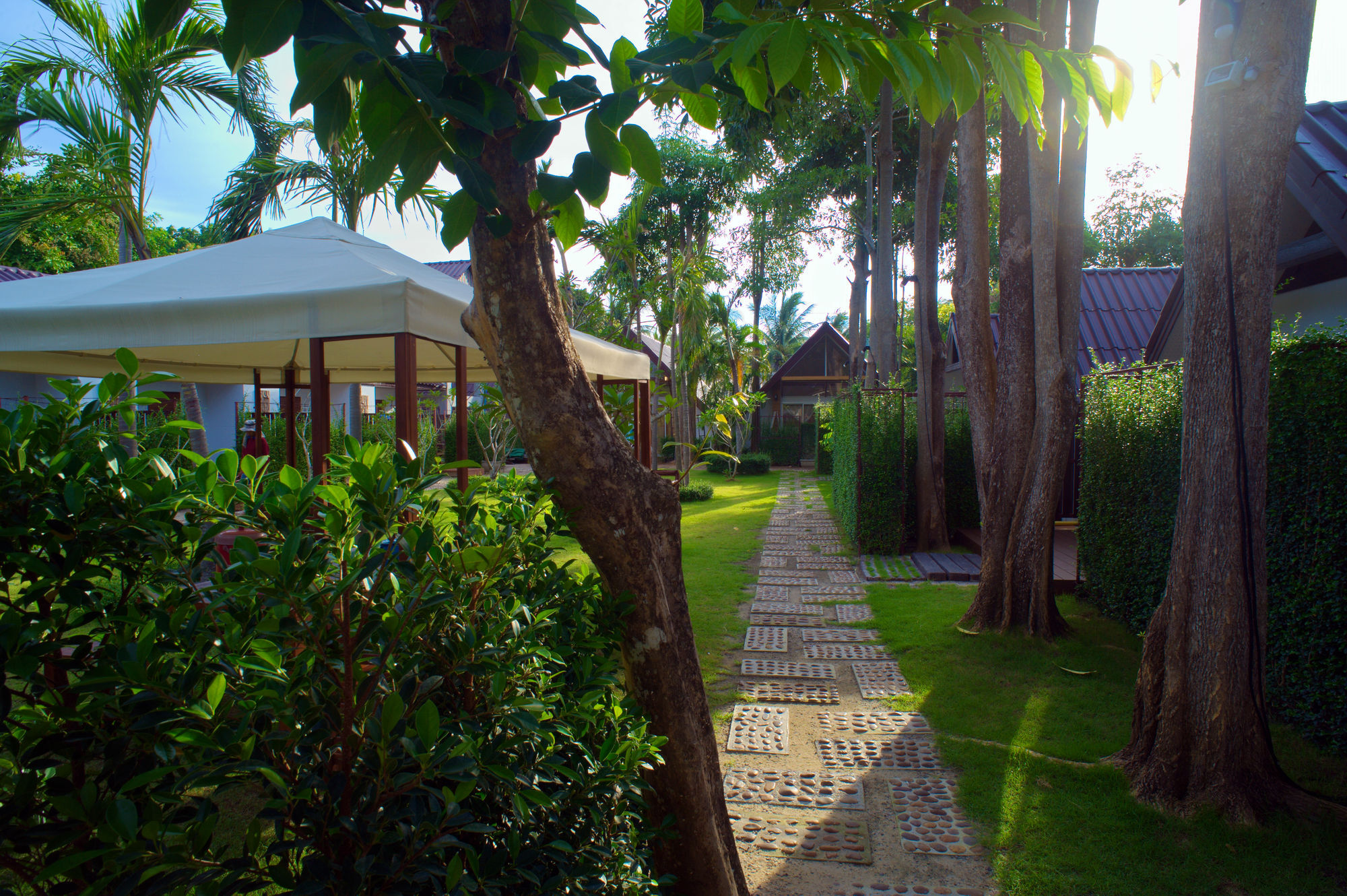 At Samui Haus Hotel Lipa Noi Exterior photo